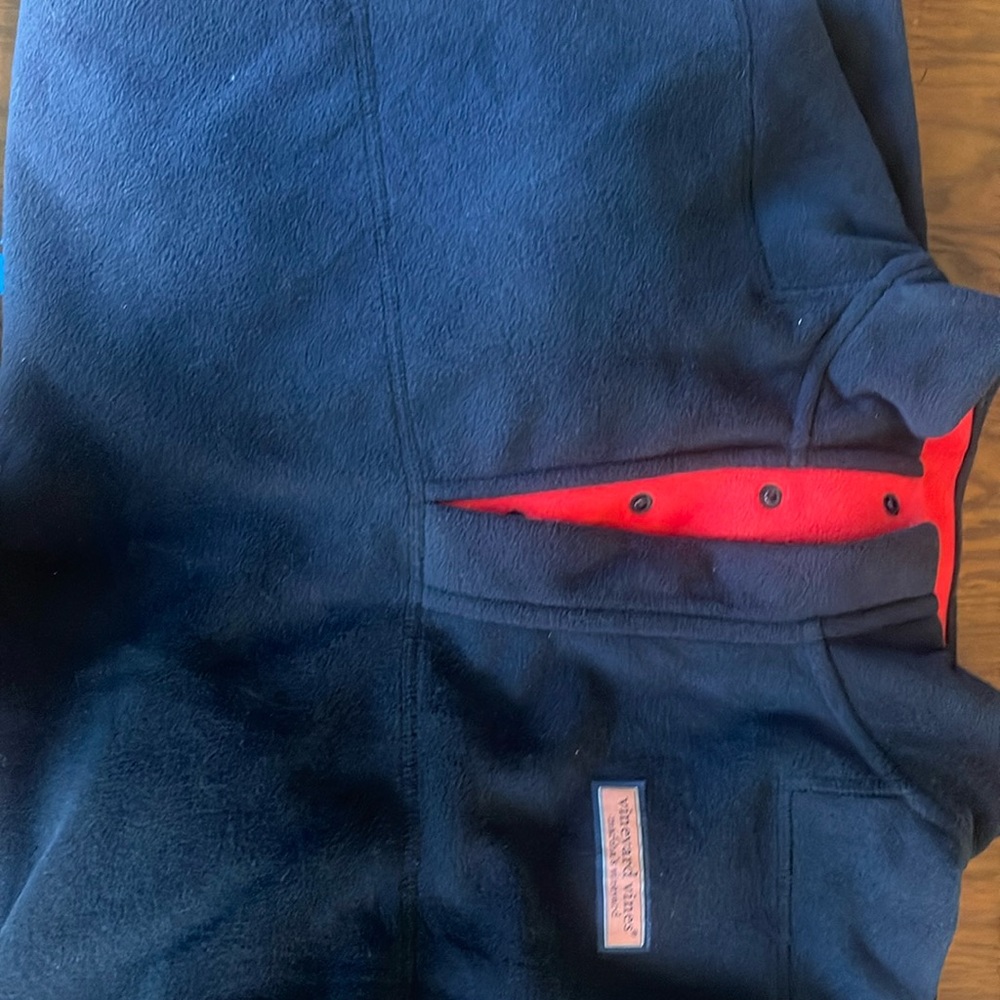 XL vineyard vines fleece sweater
